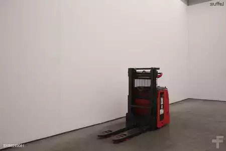 VZV s plošinou pro řidiče 2022  Linde D 12 HP AP (2)
