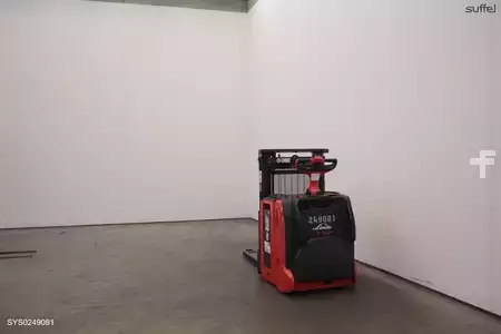 VZV s plošinou pro řidiče 2022  Linde D 12 HP AP (3)