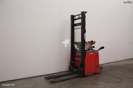 VZV s plošinou pro řidiče 2019  Linde D 12 AP (2)