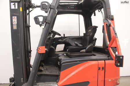 Sähkö - 4 pyör 2019  Linde E 16 PH (4)