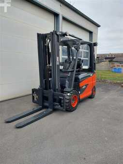 Elektro čtyřkolový VZV 2022  Linde E 45/600 H (1)