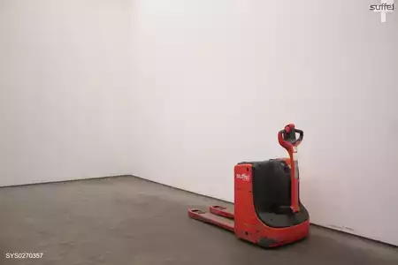 Elektromos emelőkocsik 2019  Linde T 18 (3)