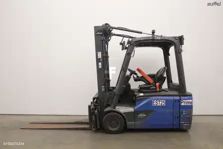 Chariots électriques à 3 roues 2020  Linde E 16 L (1)
