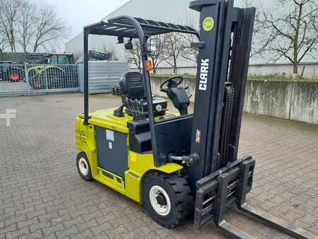 Elektro 4 Rad 2020 Clark GEX25 (2)