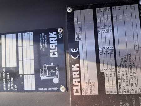 Electric - 4 wheels 2024  Clark L35XE (3)