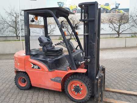 Carretilla elevadora diésel 2021 HC (Hangcha) CPCD30-XRW92F (1)