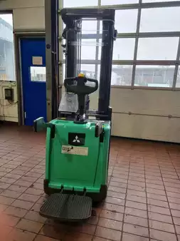 Magasemelésű béka 2022  Mitsubishi SBV 16 PI mit Radarmhub (1)