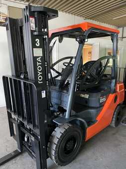 Propane Forklifts 2018  Toyota 02-8FGF 25 (4) 