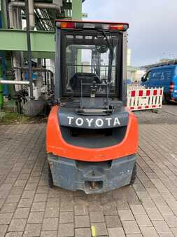 Propane Forklifts 2018  Toyota 02-8FGF30 (4) 