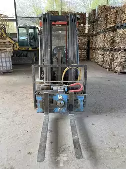 Treibgasstapler 2018  Toyota 02-8FGF25 (2)