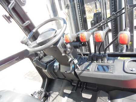 Chariot élévateur diesel 2022  HC (Hangcha) CPCD35-XH7F (7)