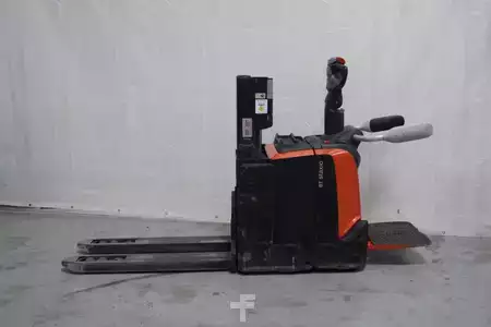Hochhubwagen 2020  Toyota SPE200DN (1)