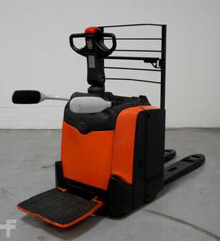 Electric Pallet Trucks 2018  Toyota LPE200 (1)