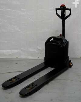 Electric Pallet Trucks 2022  Toyota LHE 130 Tyro (4)