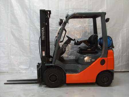 Gasoltruck 2011  Toyota Tonero-02-8FGF15 (2)