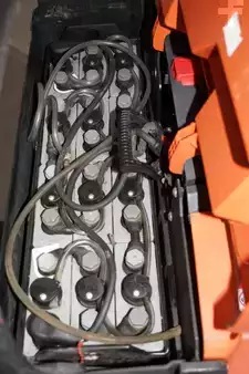 Lavtløftende truck 2020  Toyota LWE 200 (6)