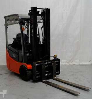 Toyota Traigo24-7FBEST15