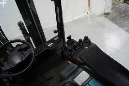 Toyota Traigo24-7FBEST15