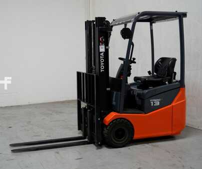 3-wiel elektrische heftrucks 2019  Toyota Traigo24-7FBEST13 (1)