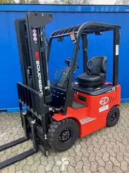 Elektro čtyřkolový VZV 2026  EP Equipment EFL 181 (1)