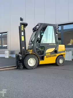 Dieselový VZV 2017  Yale GDP30VX (1)