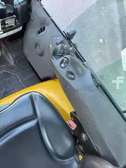 Dieselový VZV 2017  Yale GDP30VX (9)