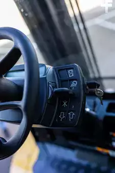 Diesel truck 2025  Yale GDP80VX - 900mm (17)