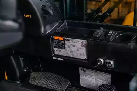 Eléctrica de 4 ruedas 2024  Yale ERP25VL (4)