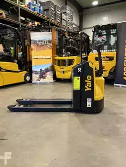Porta-paletes elétrico 2015  Yale MP20 (4)