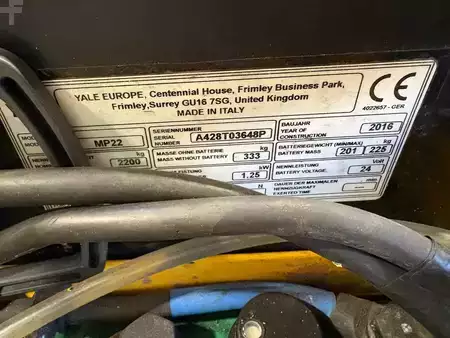 Nízkozdvižný vozík 2016  Yale MP22 (6)