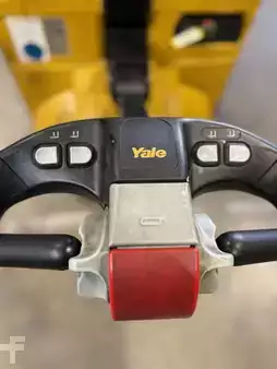 Nízkozdvižný vozík 2016  Yale MP22 (7)