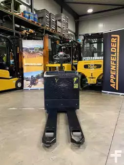 Nízkozdvižný vozík 2016  Yale MP22 - Neue Batterie (5)