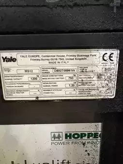 Ruční vysokozdvižný vozík 2022  Yale MS12 (6)