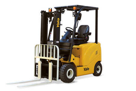 Elektro 4 Rad 2023  Yale ERP30UX (1)