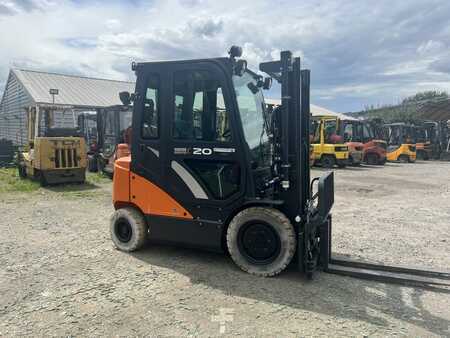 Doosan G20P-7