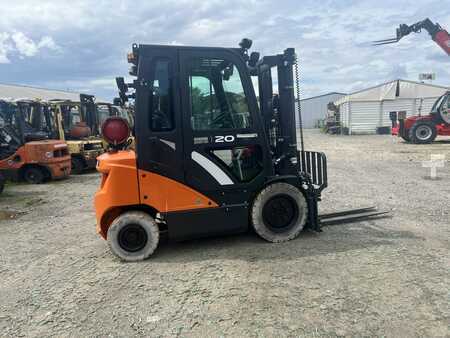 Doosan G20P-7