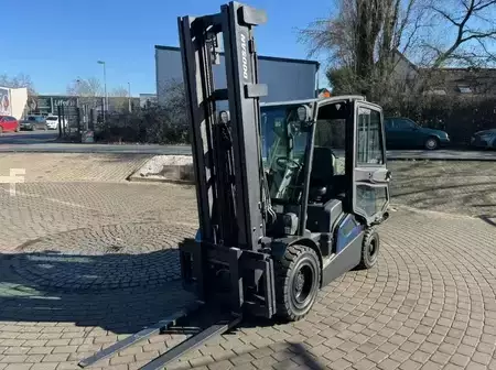 Carretilla elevadora diésel 2021  Doosan D30S-9 (3)