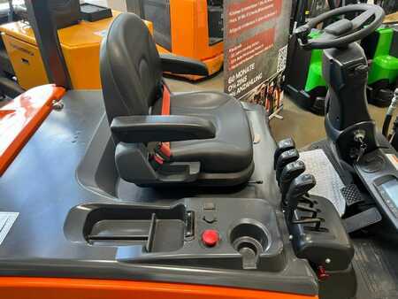 4-wiel elektrische heftrucks 2024  Doosan B32-7 (4)