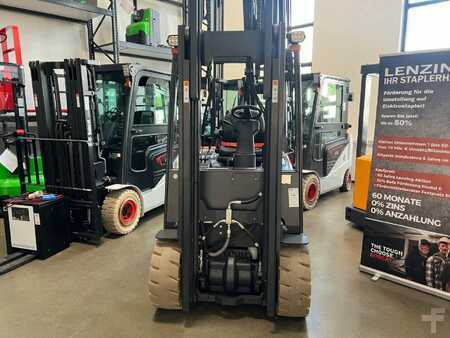 4-wiel elektrische heftrucks 2024  Doosan B32-7 (8)