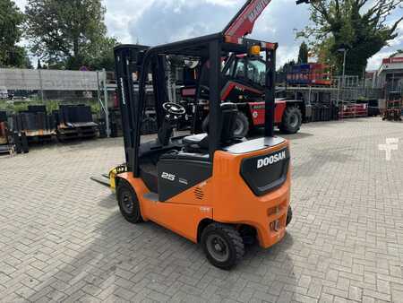 Elektro 4 Rad 2021  Doosan B25NS (2)