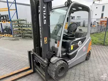 Elektromos 4 kerekű 2010  Still RX 60-35 (2)