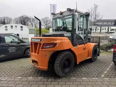 Carretilla elevadora diésel 2018  Doosan D90S-7 (5)