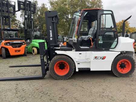 Chariots élévateurs diesel 2025  Bobcat D90S-9 (1)