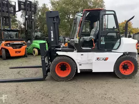 Dieselstapler  Bobcat D90S-9 (1)
