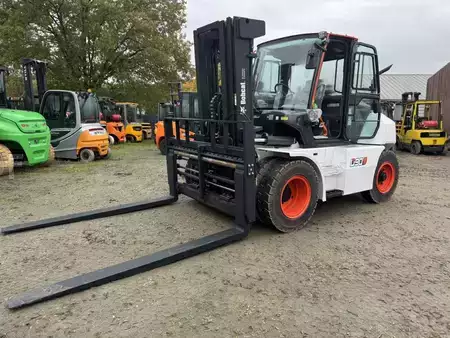 Dieselstapler  Bobcat D90S-9 (2)