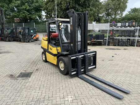 LPG heftrucks 2006  Yale GLP55MJ V2514 (2)