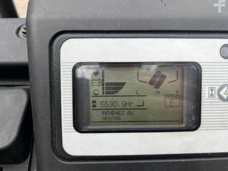 Elektryczne 3-kołowe 2016  Nissan A1N1E722601 (10)