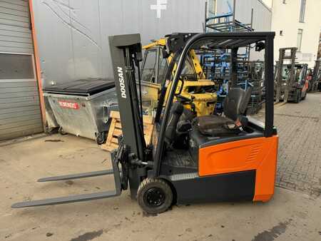 Sähkö - 3 pyör 2018  Doosan B15T-7 (1)