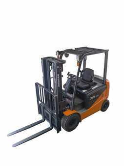 Electric - 4 wheels 2022  Doosan B25 NS (3)