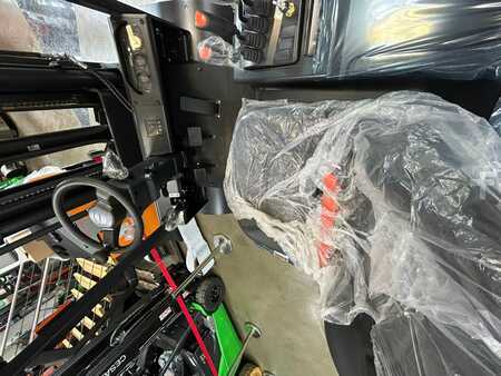 Dieseltrukki 2024  Doosan D35 NXP (5)